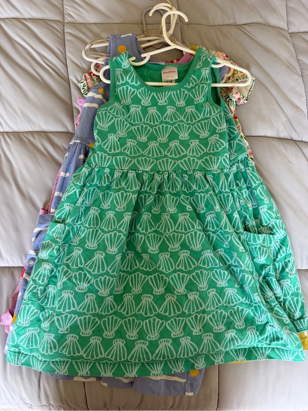 Hanna Andersson Green Shell-Print Sleeveless Dress